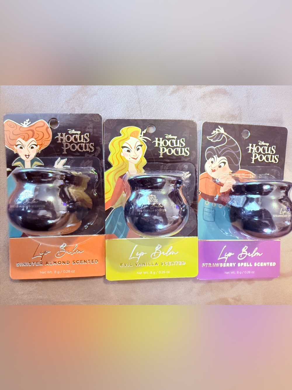 Nwt Disney hocus pocus lip gloss in cauldrons Halloween lip glows makeup